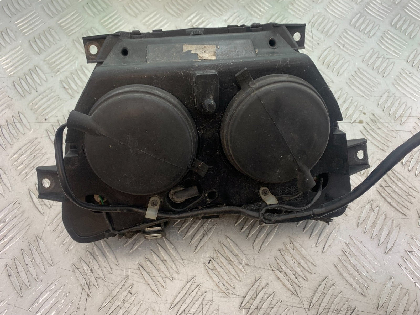 HONDA XL125 VARADERO HEADLIGHT YEAR 2001-2006  (CMB1210)