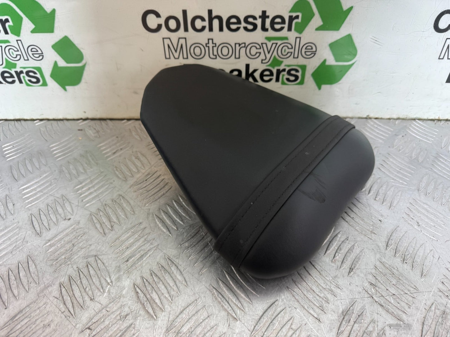 YAMAHA YZF R6 REAR SEAT YEAR 2008-2014