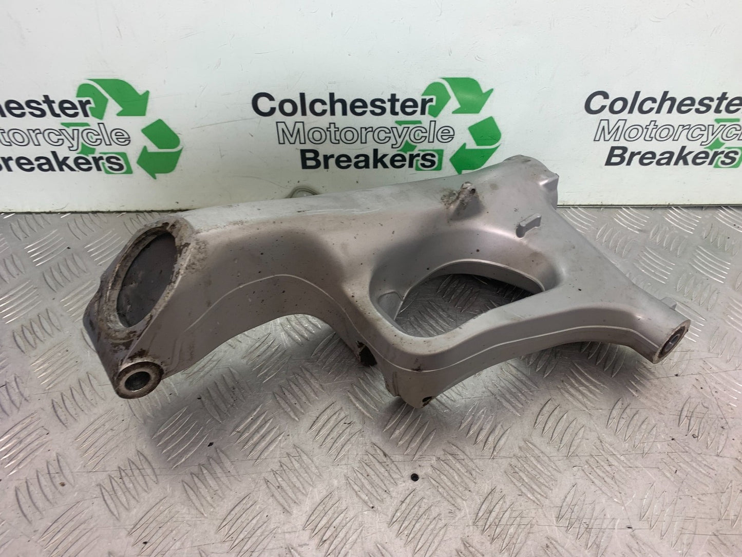 BMW R1200 R 1200 GS SWINGARM  YEAR 2013-2016 (CMB1257)