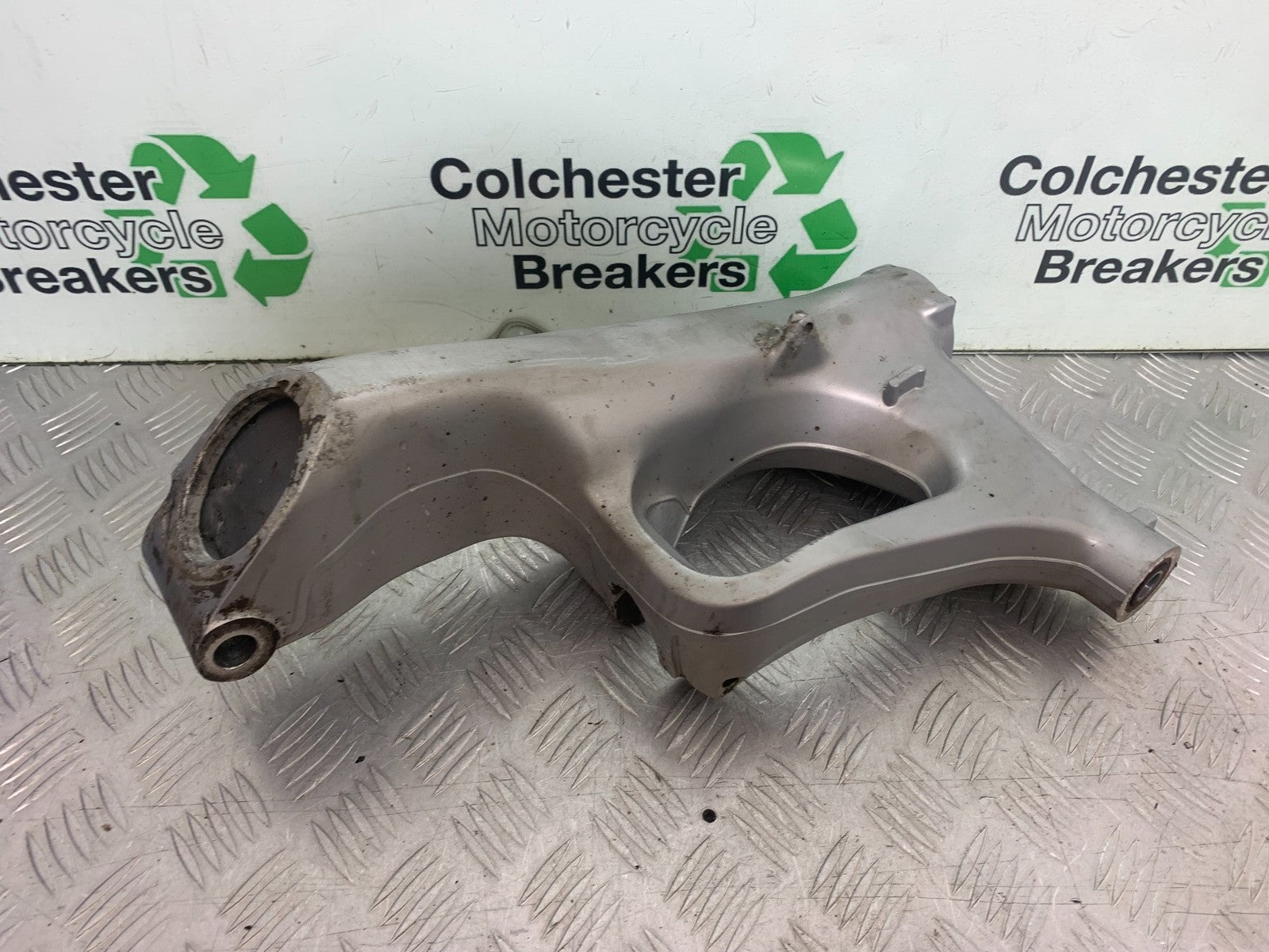 BMW R1200 R 1200 GS SWINGARM  YEAR 2013-2016 (CMB1257)