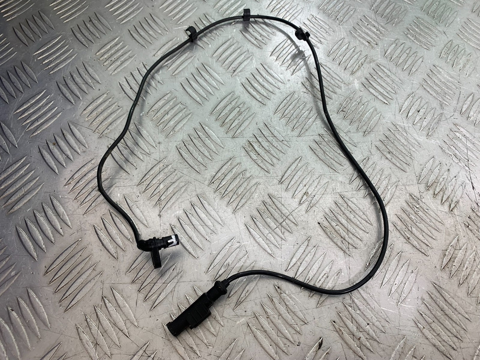 KTM DUKE 125 FRONT ABS SENSOR  YEAR 2017-2022 (CMB1274)
