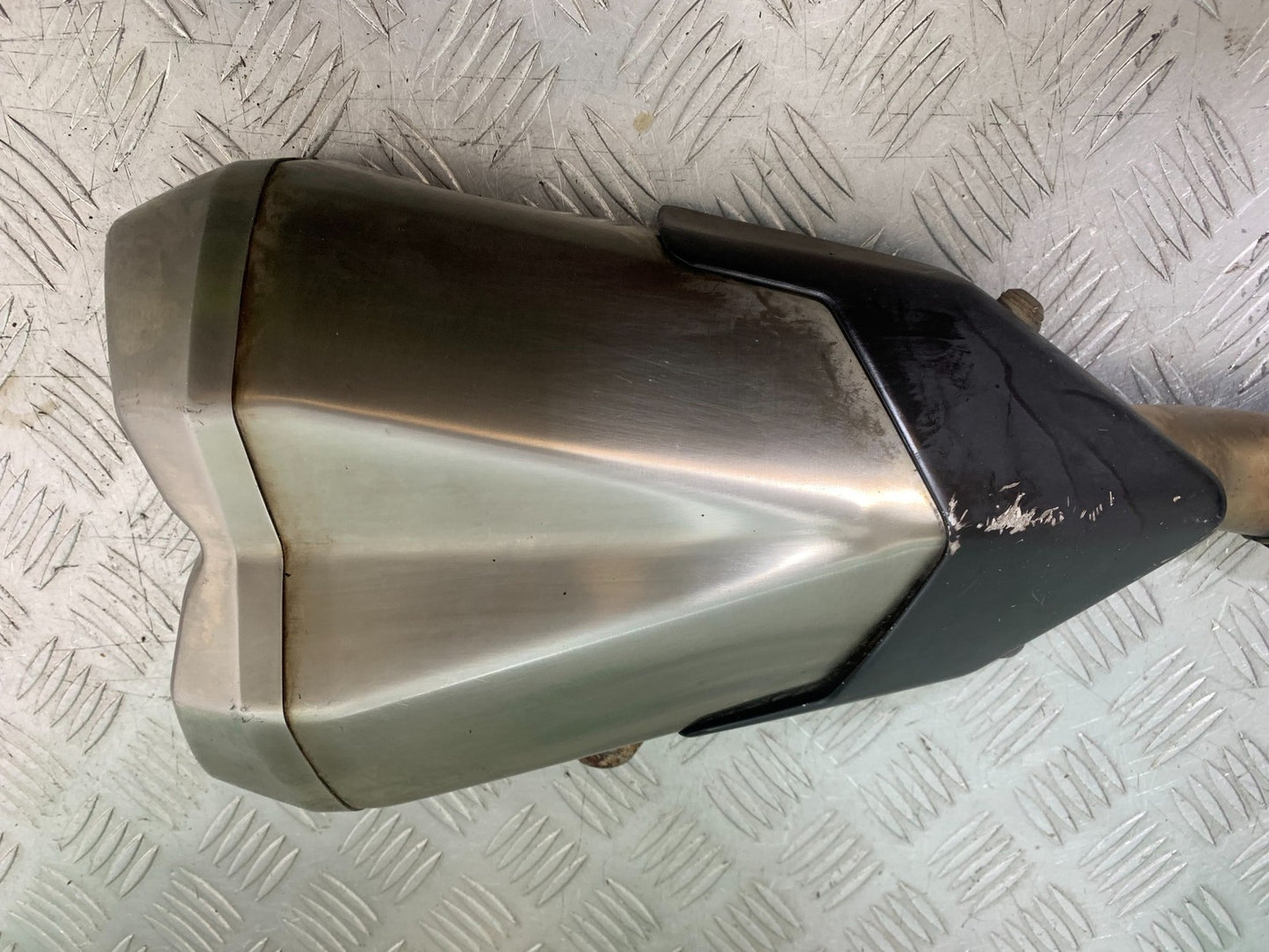 KAWASAKI Z1000 SX LEFT SILENCER  YEAR 2014-16 (CMB1264)
