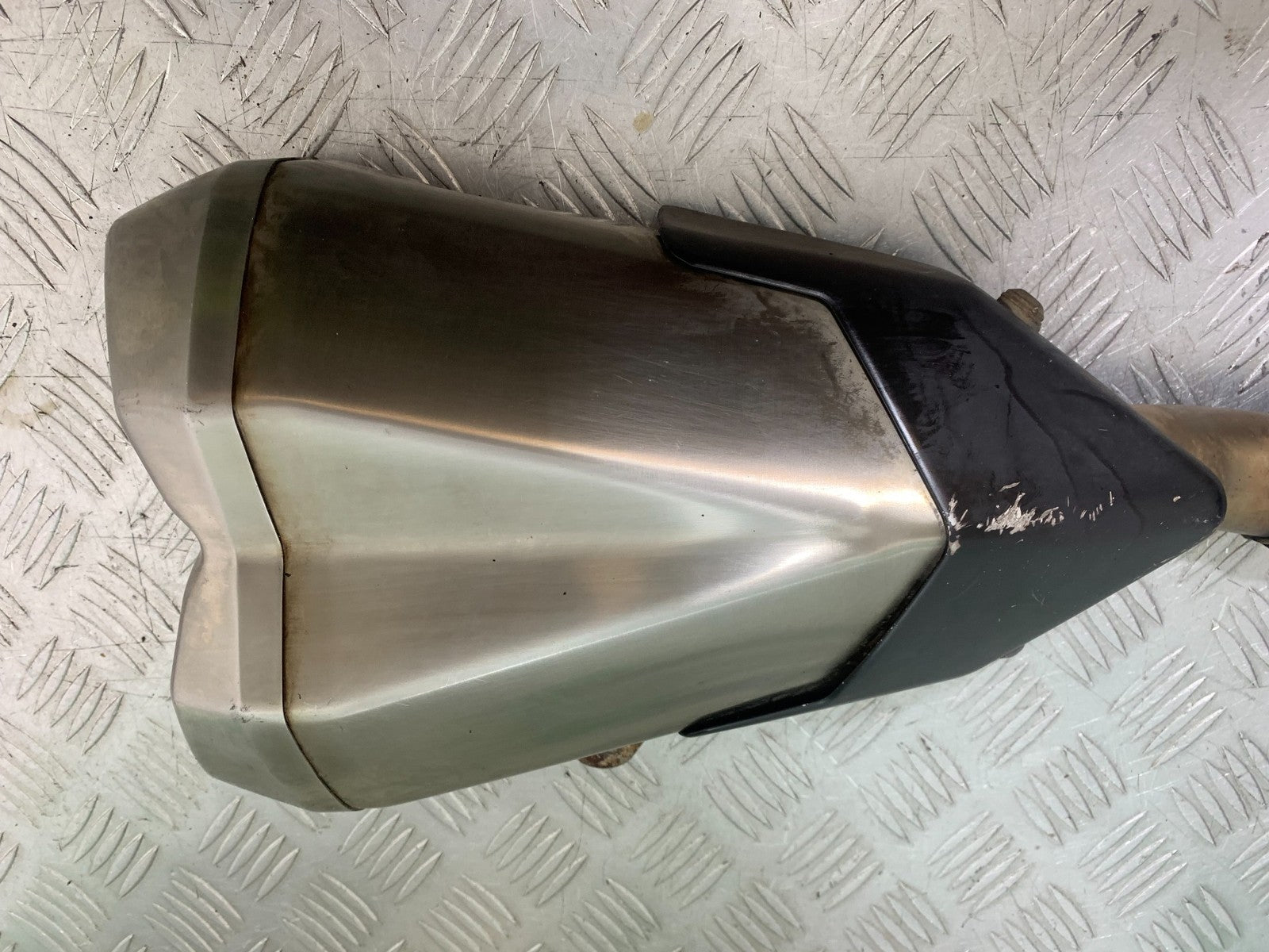 KAWASAKI Z1000 SX LEFT SILENCER  YEAR 2014-16 (CMB1264)