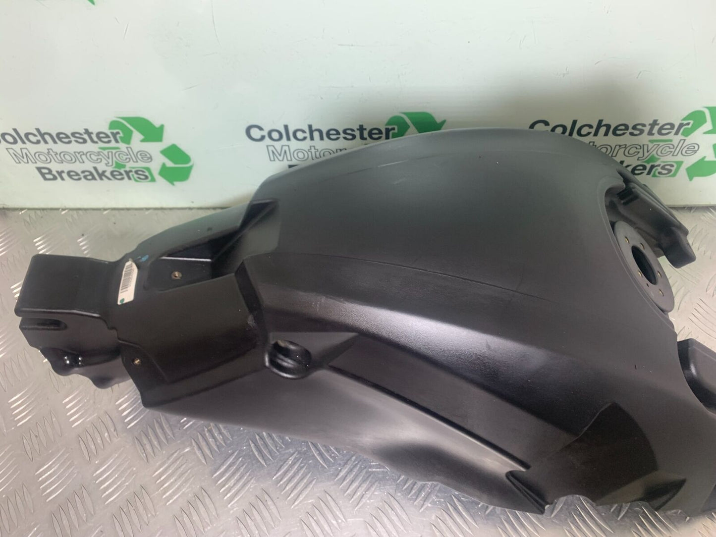 DUCATI DIAVEL 1200 PETROL TANK YEAR 2014-17 (CMB1054)