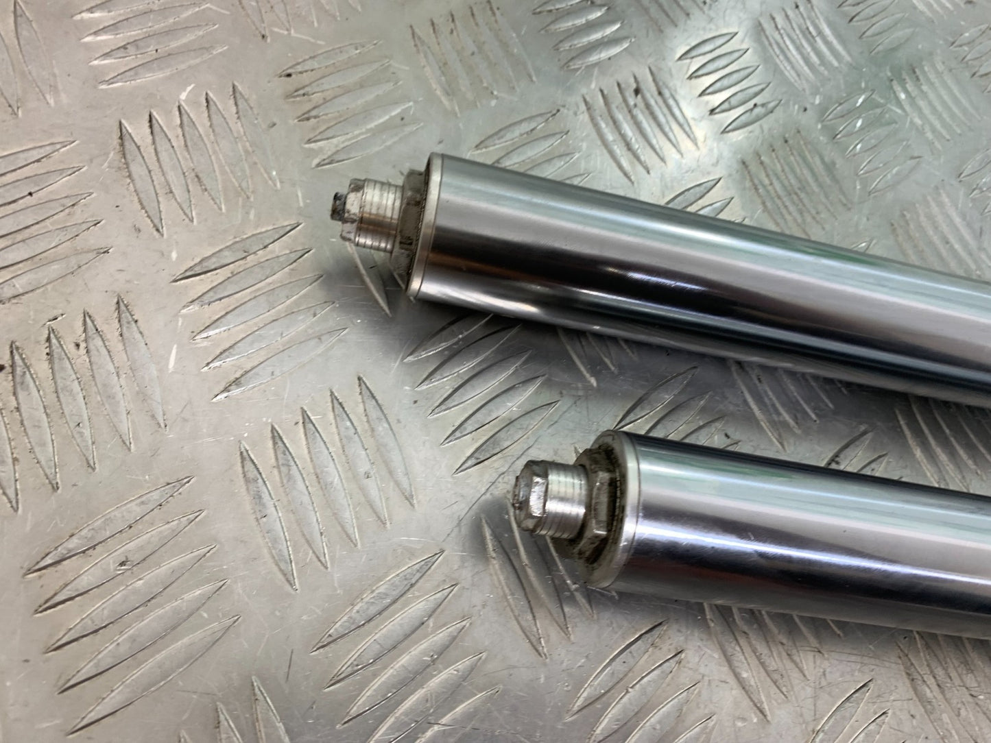 KAWASAKI ZZR1100 D FORKS  YEAR 1993-2001 (CMB1189)