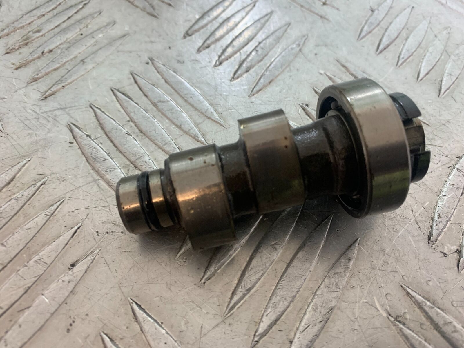 YAMAHA XT125 X XT 125 X CAMSHAFT   2005-2011 (CMB1097)