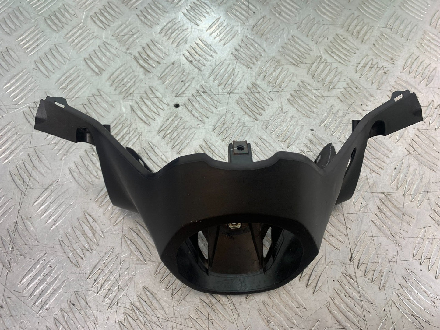 YAMAHA XMAX 300 YOKE COVER  YEAR 2017-2020 (CMB1218)