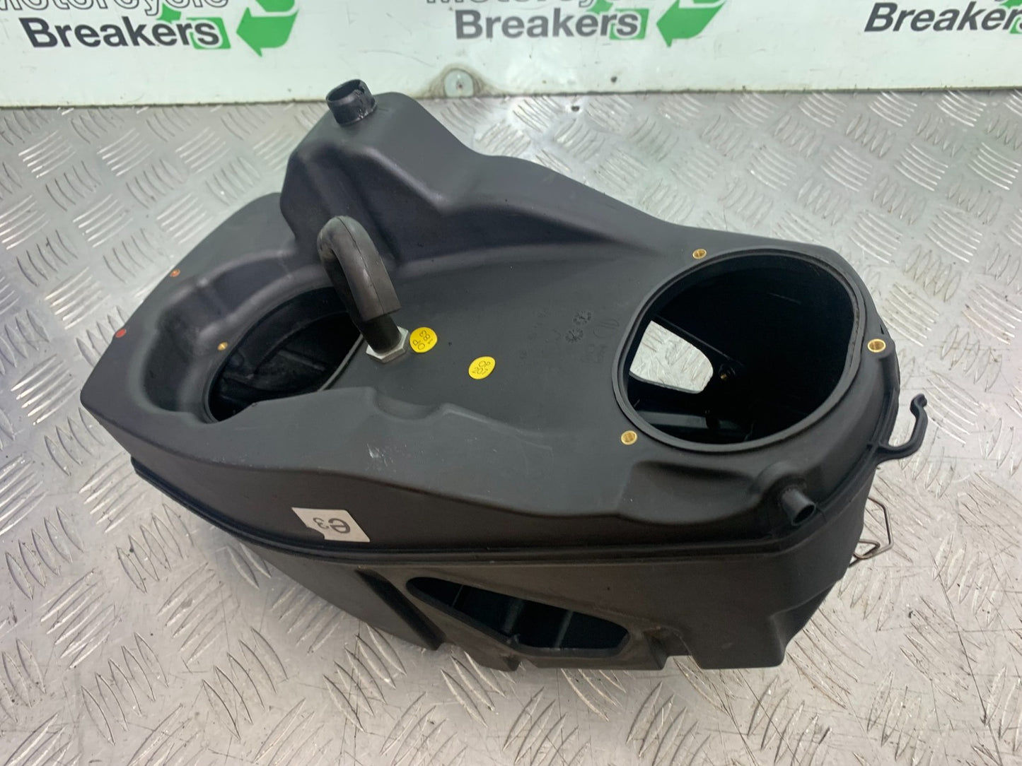 DUCATI 1198 S AIRBOX  YEAR 2009-2011 (CMB1219)