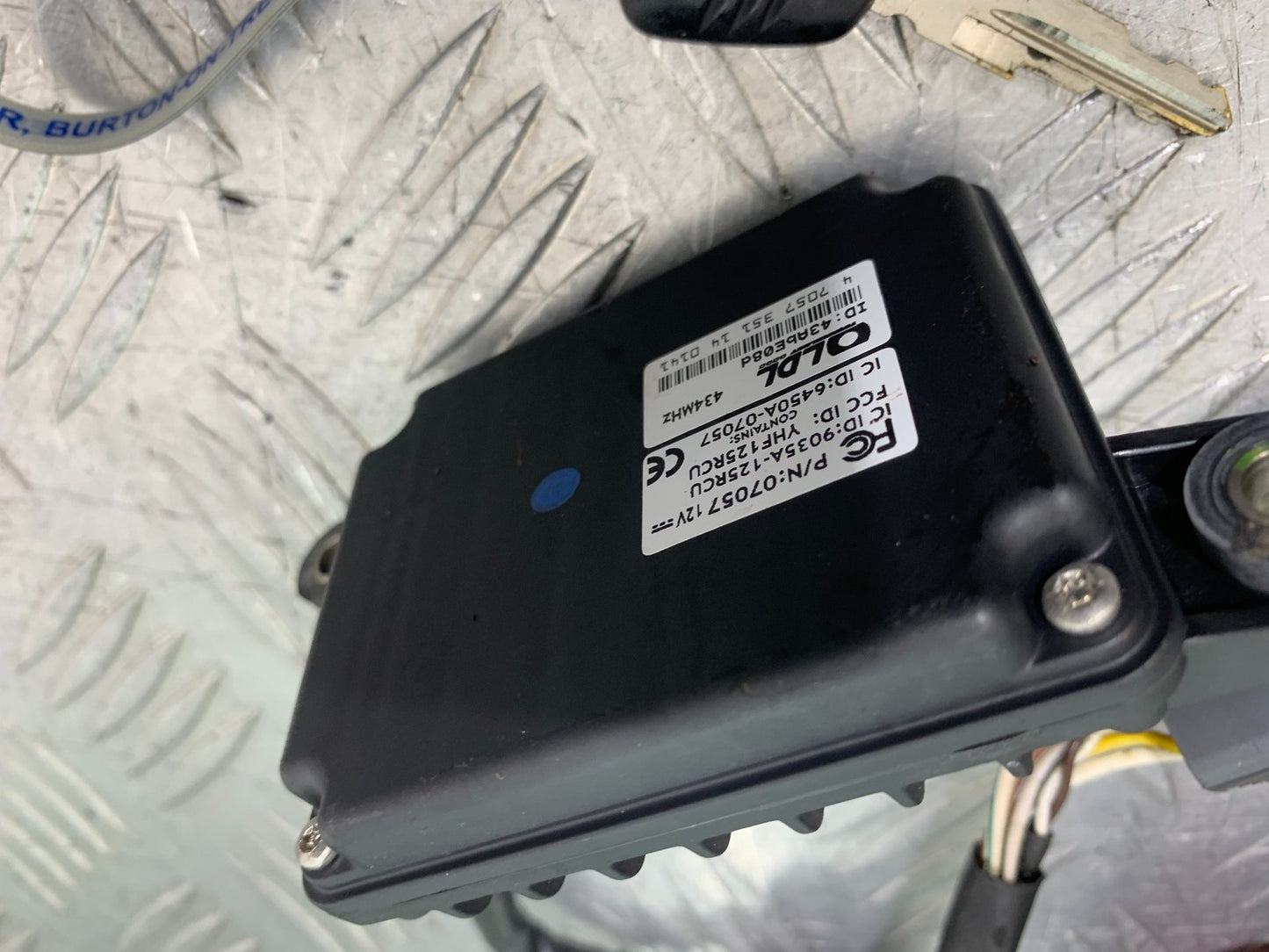 TRIUMPH 675 STREET TRIPLE RX ECU LOCKS KEYS   2015- 2017 (CMB1299)