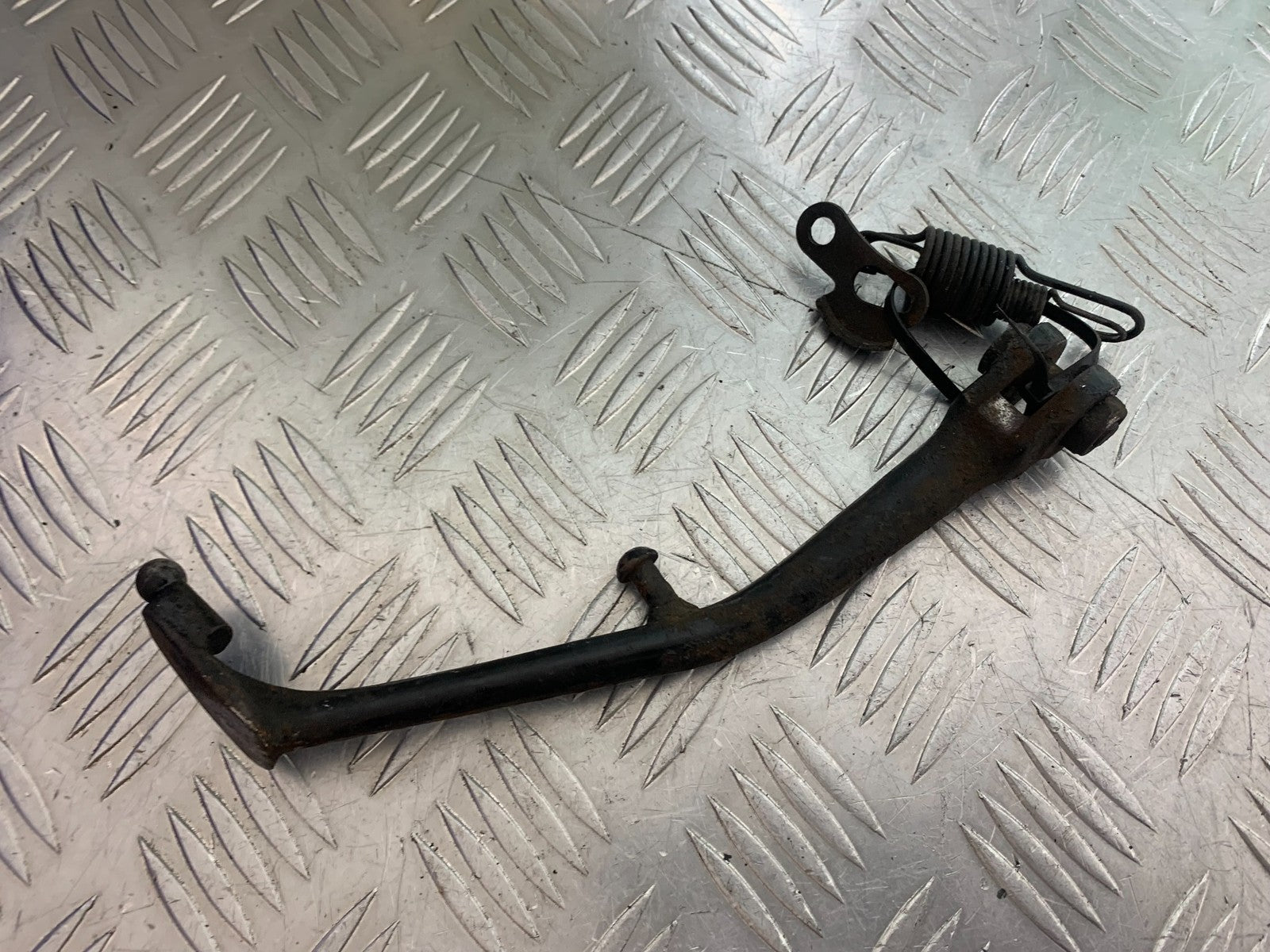 YAMAHA XJR1300 XJR 1300 SIDE STAND   YEAR  1999-2003 (CMB1119)