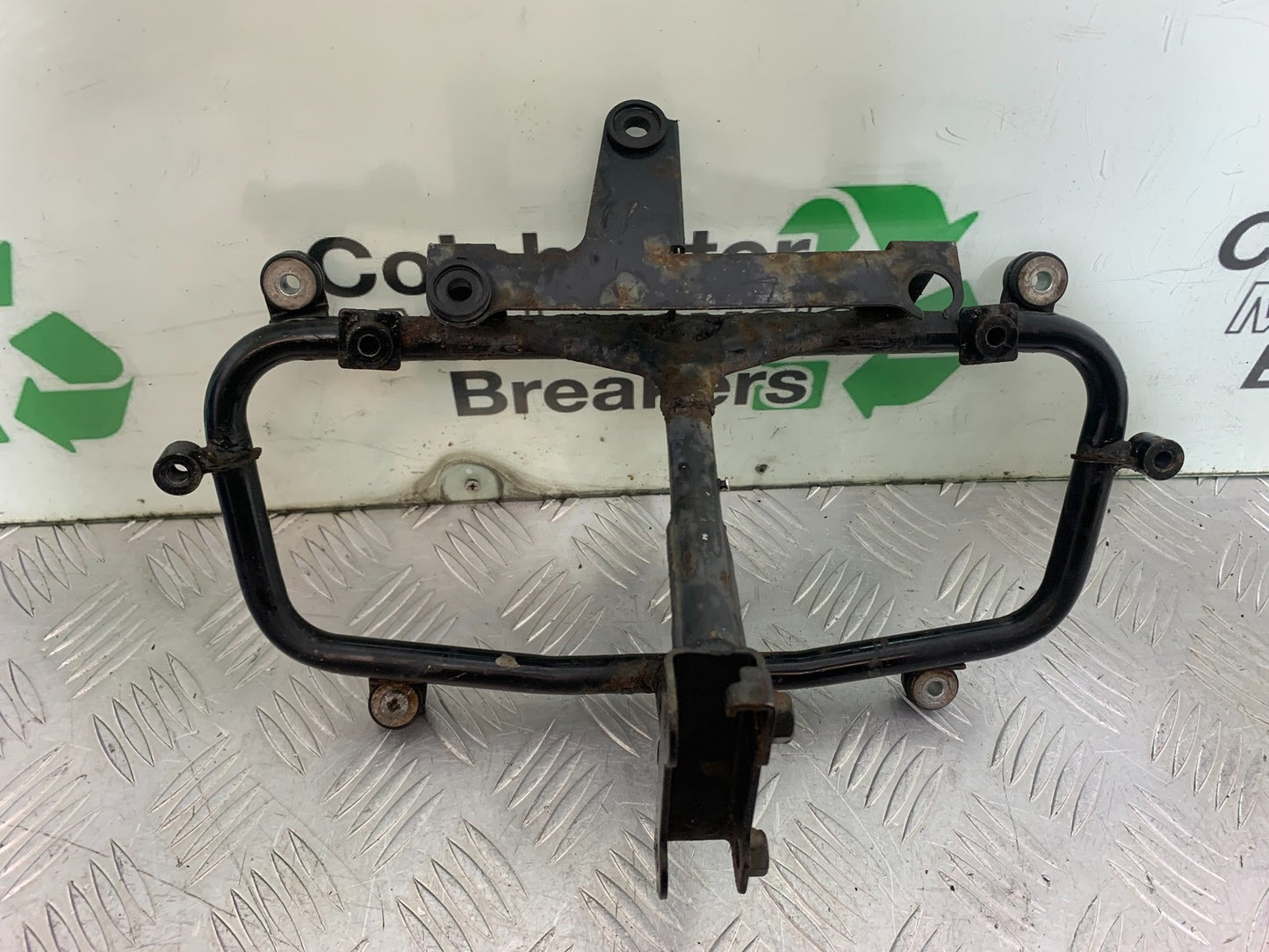 YAMAHA FZS600 FAZER 600 FAIRING BRACKET YEAR 1998-2001 (CMB1267)