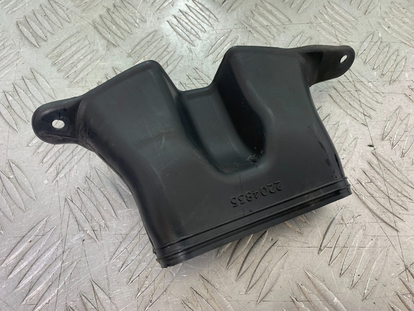 TRIUMPH 1050 SPRINT GT AIR TUBE   YEAR 2010-2016 (CMB1250)