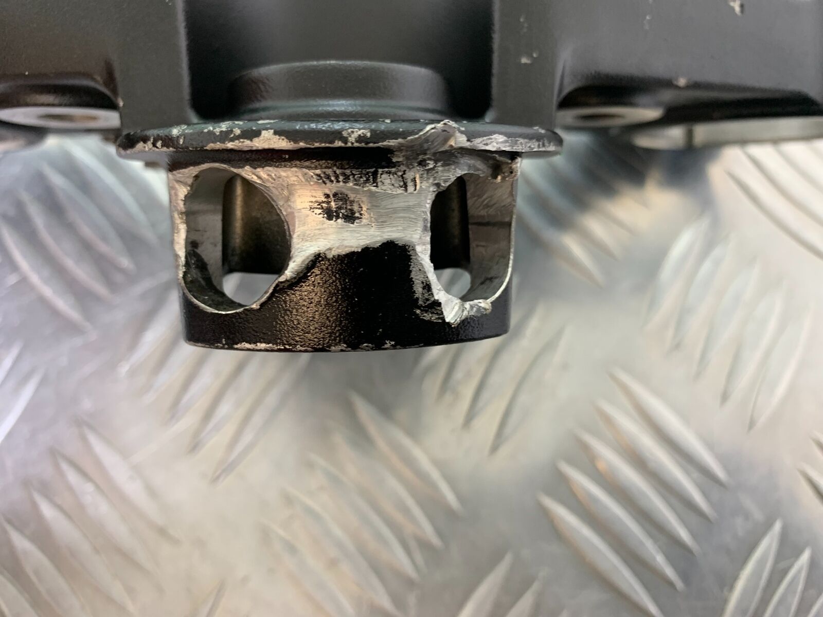 YAMAHA MT 125 MT125 TOP YOKE  YEAR 2021-2024 ABS (CMB1010)