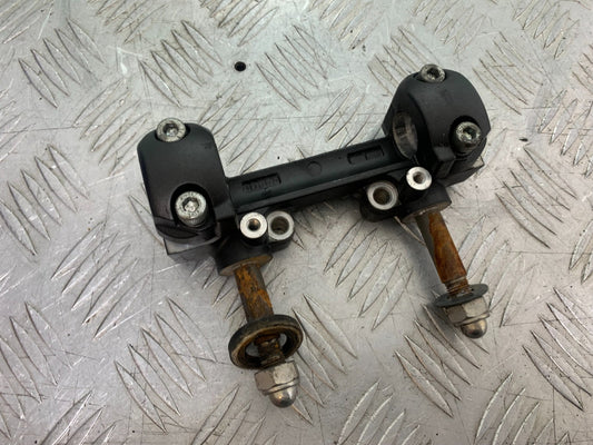 YAMAHA XVS 1300 MIDNIGHT STAR HANDLEBAR RISERS  YEAR 2007-16 (CMB1200)
