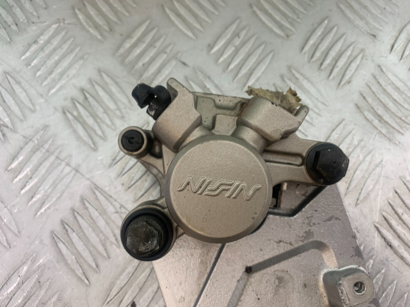 HONDA VTX1300 S-6 REAR BRAKE CALIPER YEAR 2004-09 (CMB1159)