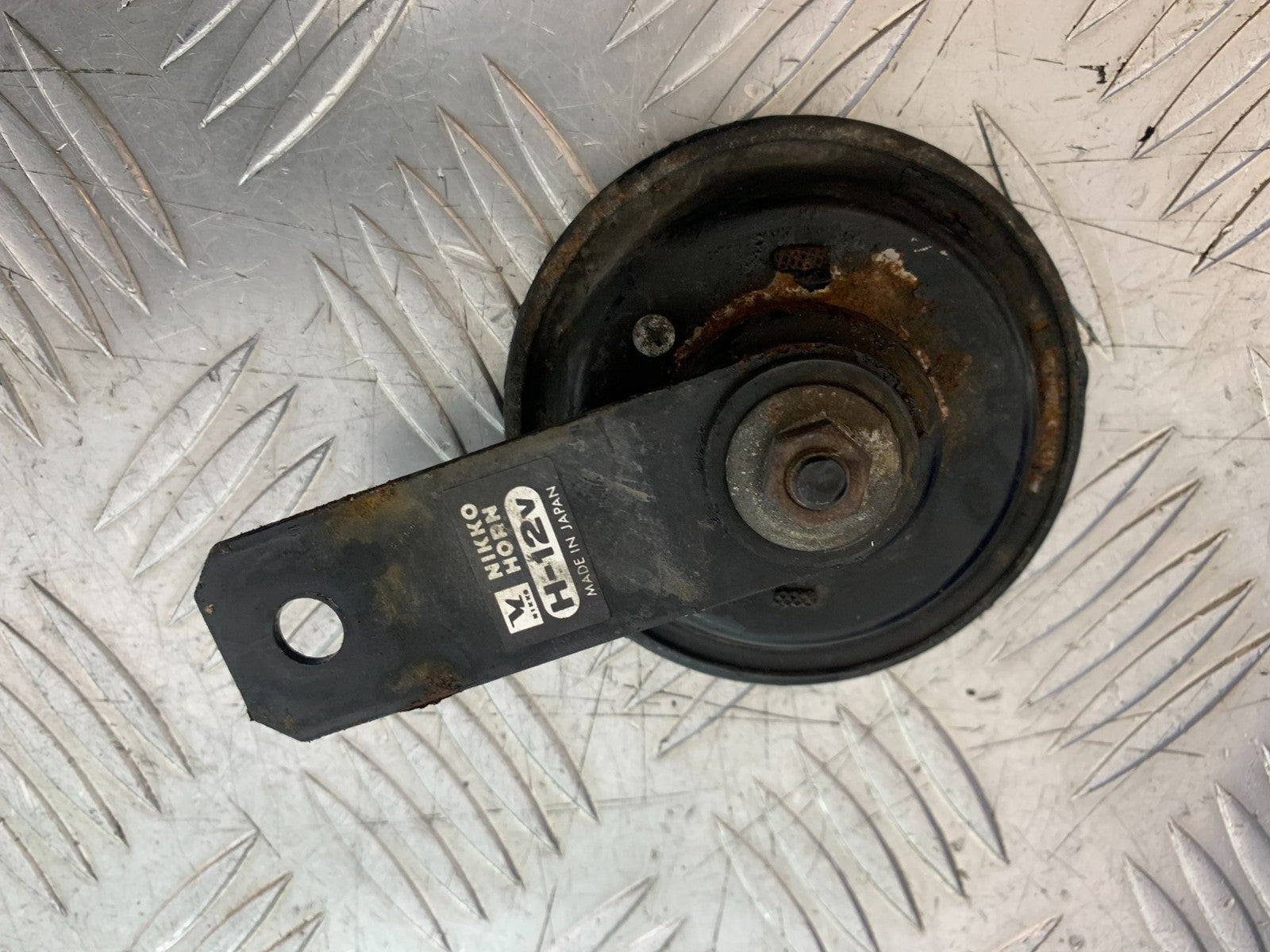 TRIUMPH SPEED TRIPLE R 1050 HORN  2009 (CMB1183)