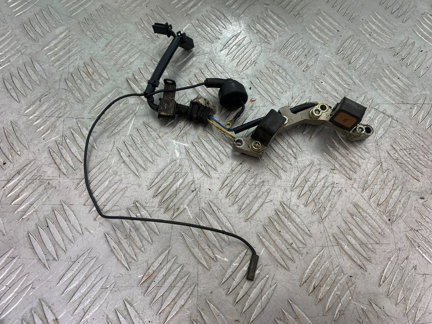 HONDA VFR750 VFR 750 IGNITION PICK UPS  YEAR 1994-1997 (CMB1156)