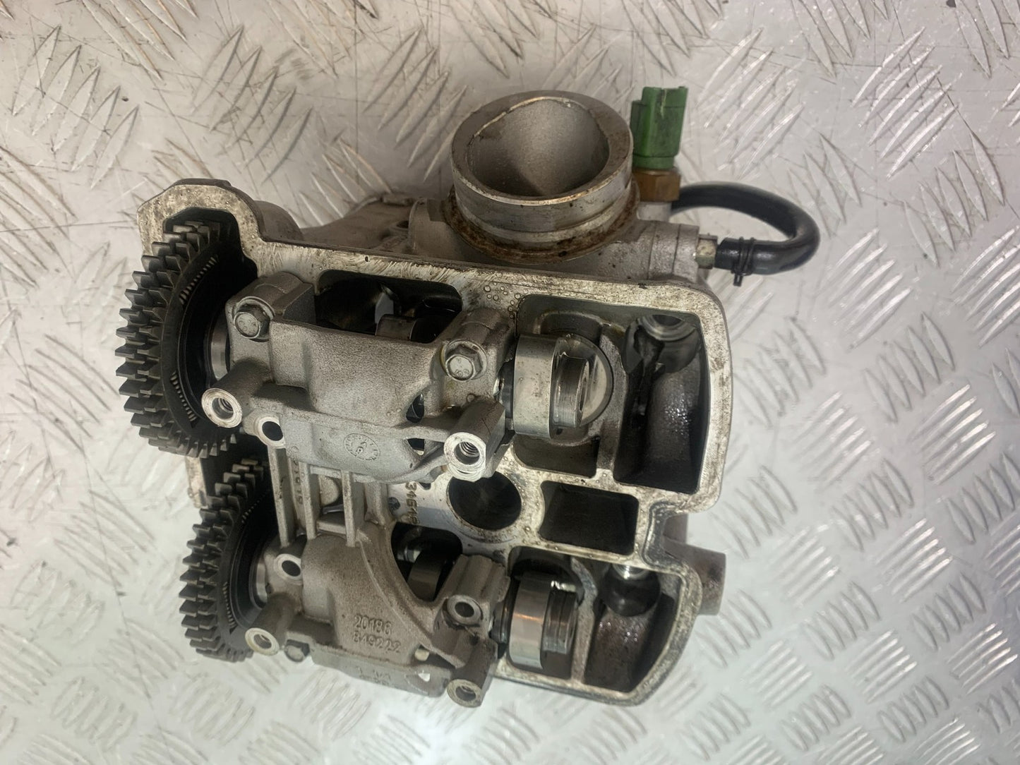 APRILIA SL750 SL 750 SHIVER FRONT CYLINDER & AND CAMS YEAR 2008-2016 (CMB1242)