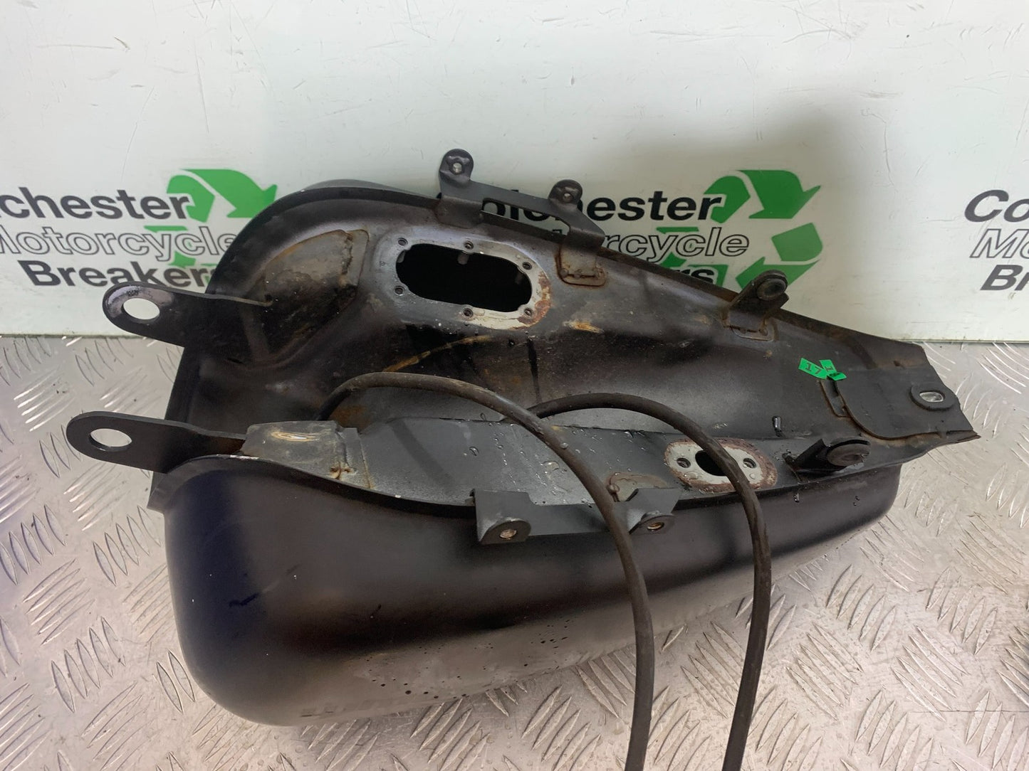 SINNIS HOODLUM 125 PETROL TANK  YEAR 2021-2025 (CMB1196)