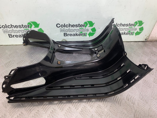 PIAGGIO VESPA GT125 L FOOT BOARD YEAR 2003  (CMB1300)