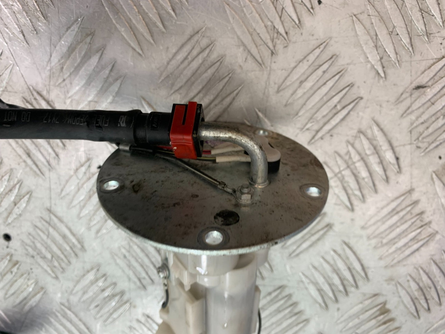 KAWASAKI NINJA 400 EX 400 PETROL PUMP  YEAR 2018-2022 (CMB1278)