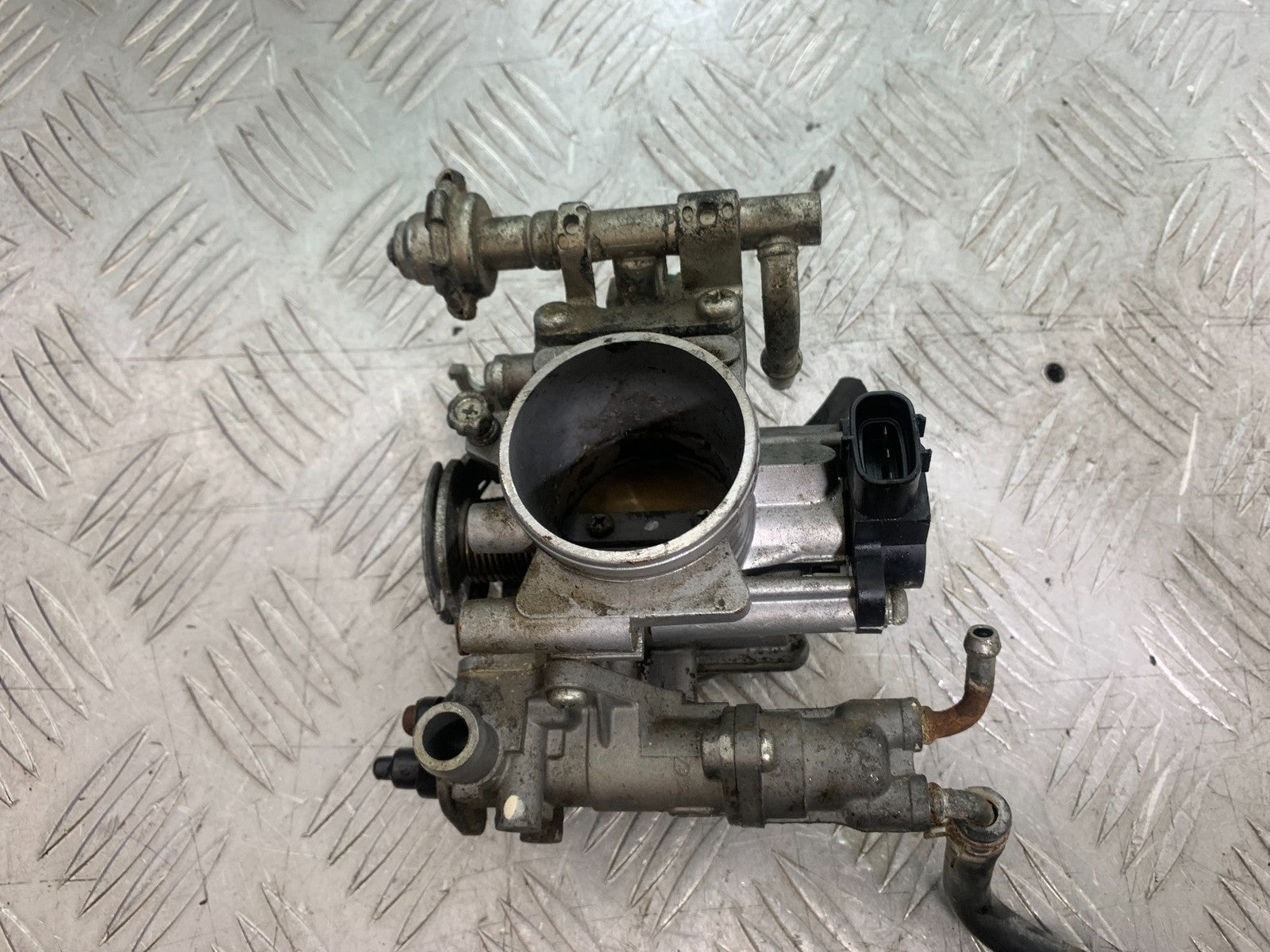 APRILIA 650 PAGASO STRADA THROTTLE BODY  YEAR 2005-2010 (CMB1260)