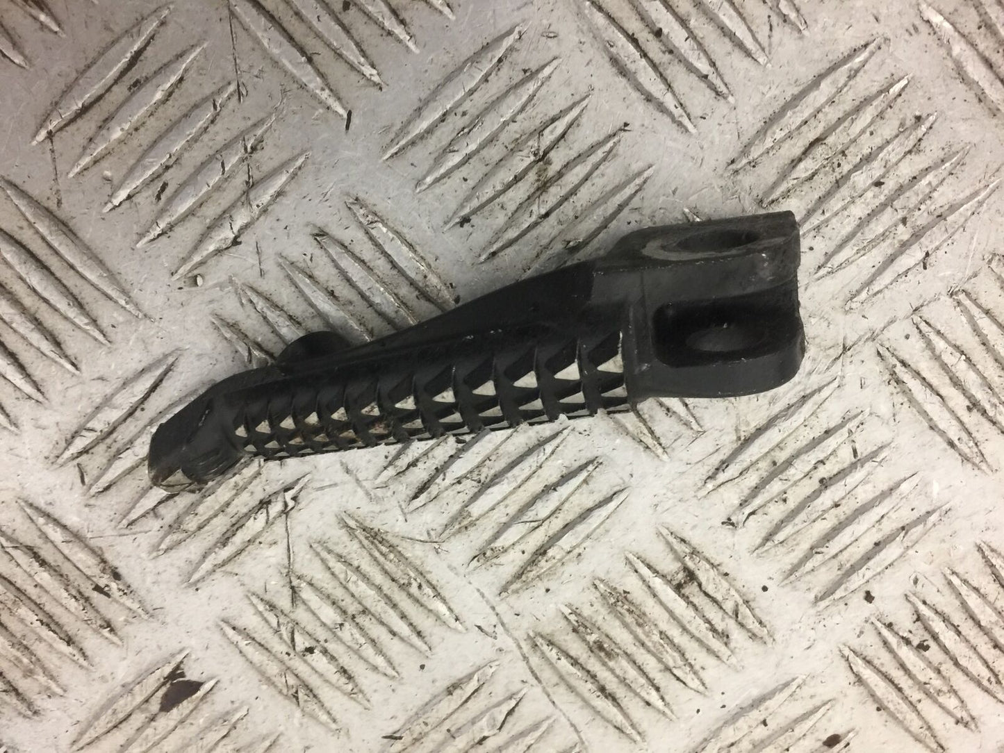 KAWASAKI ZX10R ZX10 R FRONT RIGHT PEG  2008-2010 (STOCK 519)