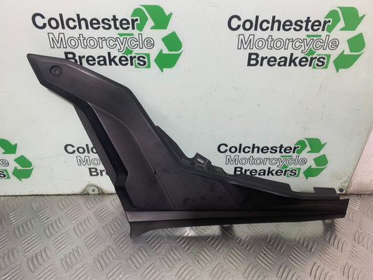 YAMAHA YZF-R125 YZF 125 LEFT SIDE INFILL PANEL  YEAR 2019-2022 (CMB1263)
