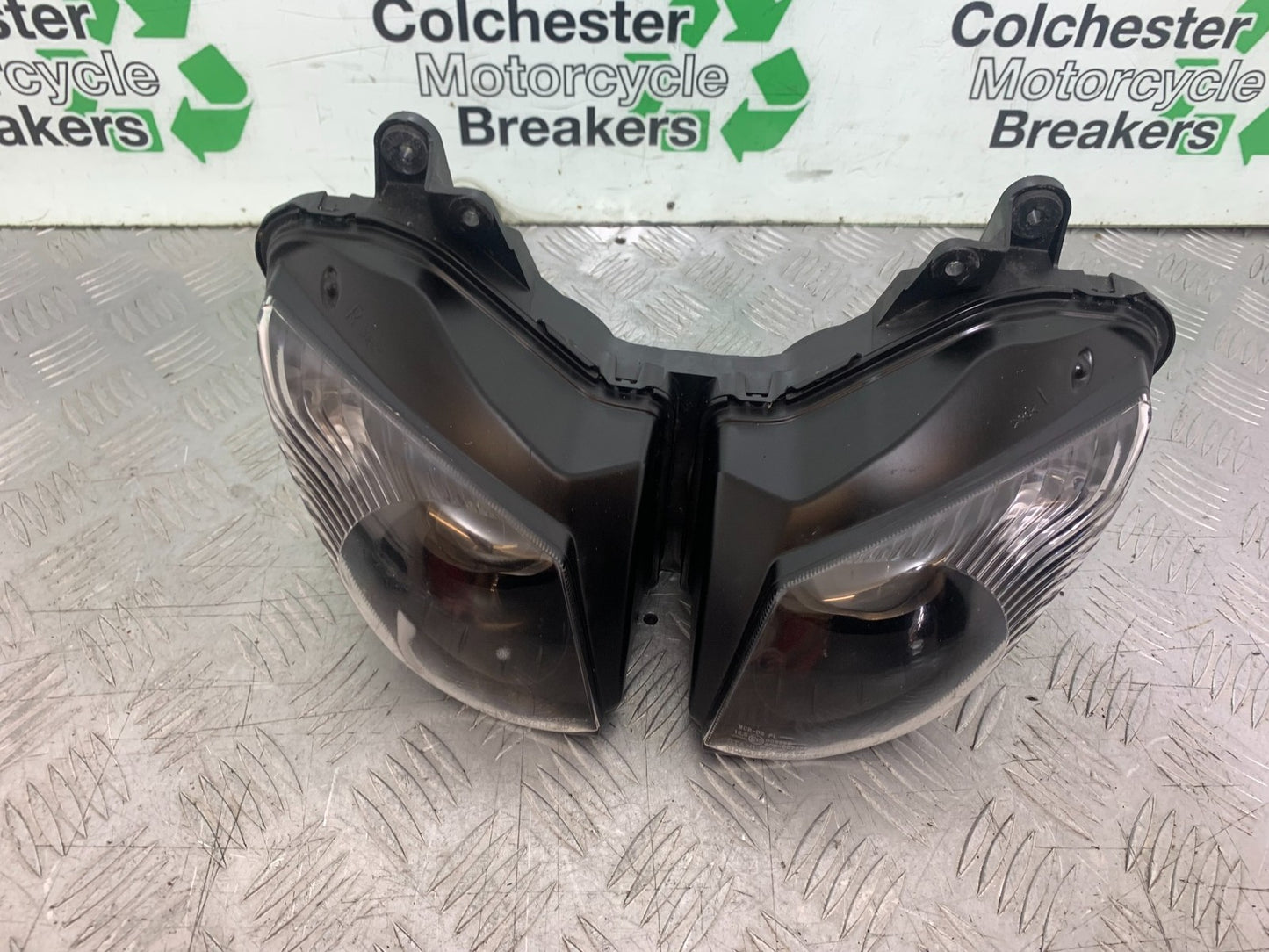 KAWASAKI ZX10R ZX10 R HEADLIGHT   2008-2010 (CMB1206)