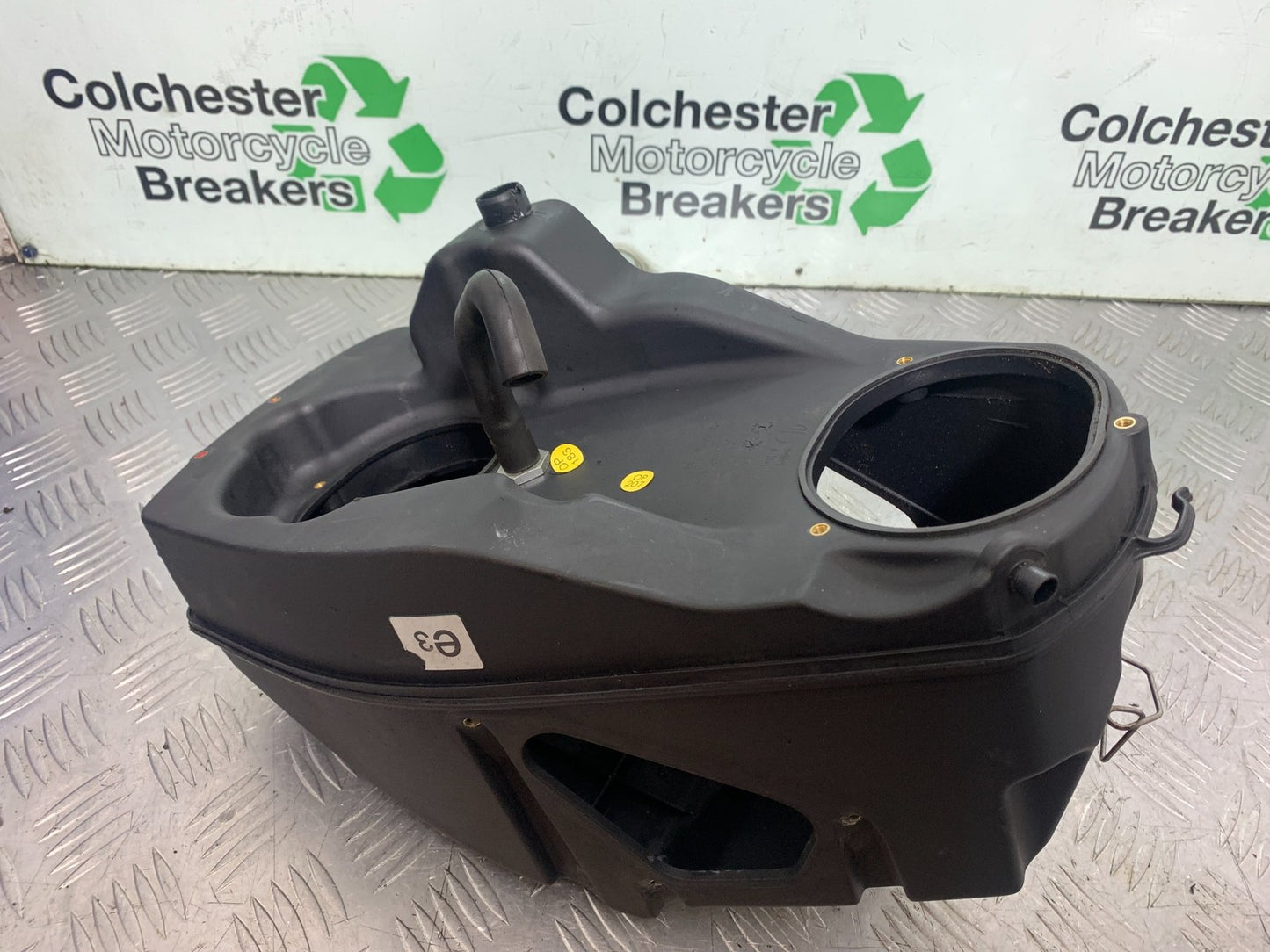 DUCATI 1198 S AIRBOX  YEAR 2009-2011 (CMB1219)