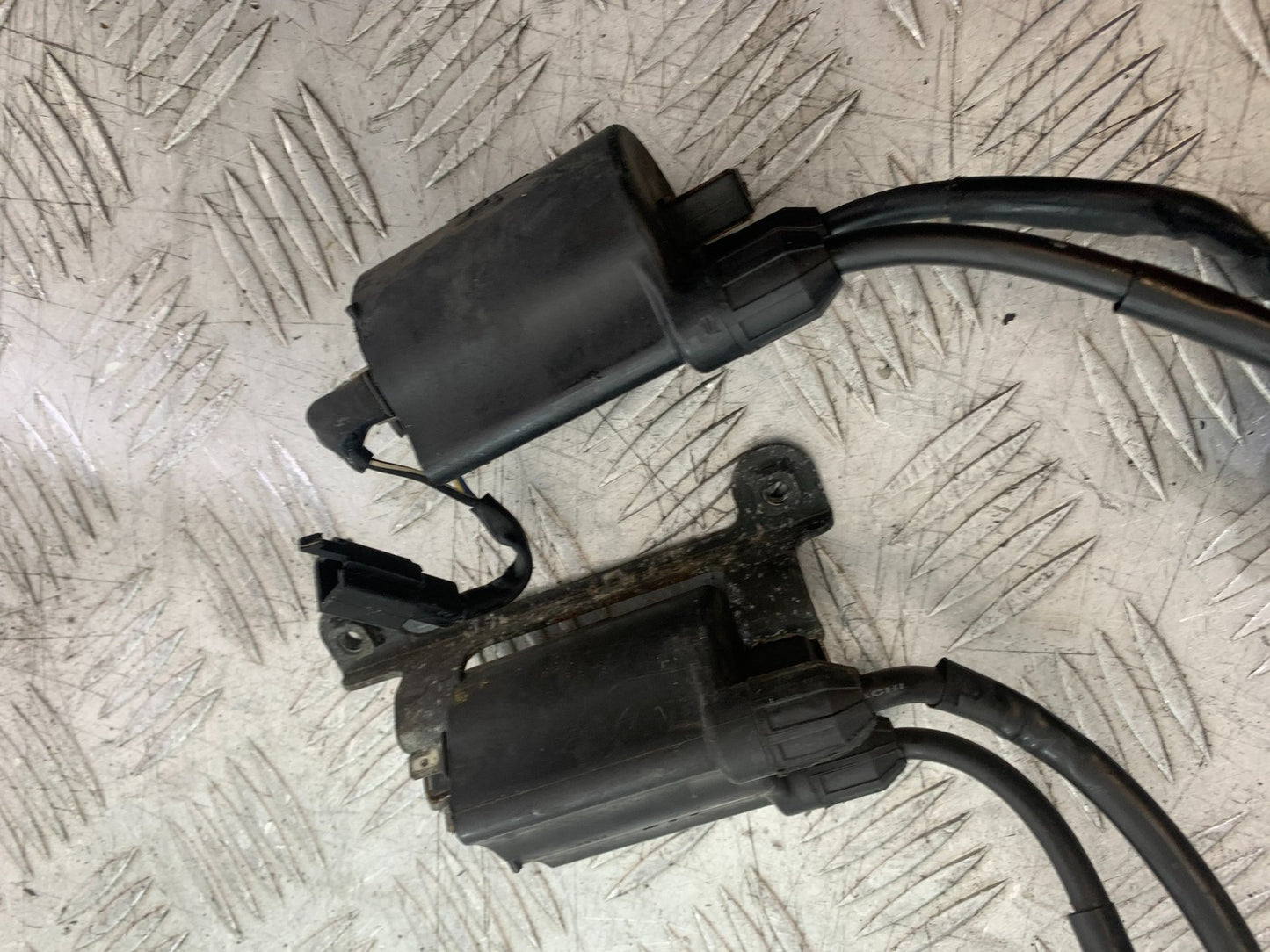 HONDA NT650 V DEAUVILLE COILS AND CAPS   YEAR 1998-01(CMB1320)