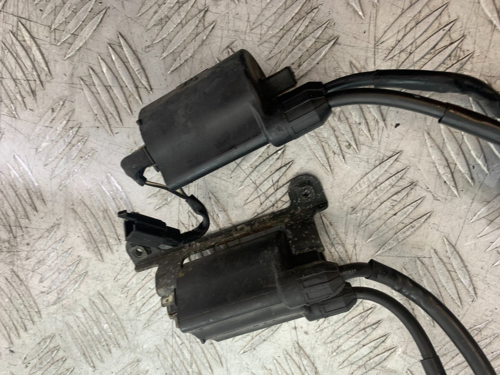 HONDA NT650 V DEAUVILLE COILS AND CAPS   YEAR 1998-01(CMB1320)