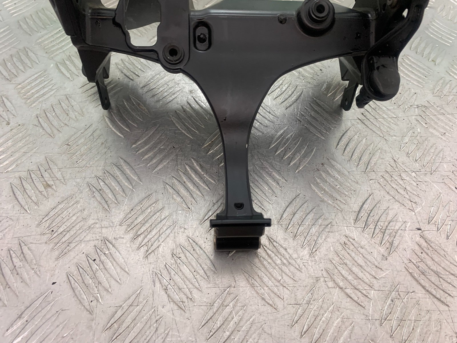 BMW R1200 R 1200 GS FAIRING BRACKET & SCREEN ADJUSTER   YEAR 2013-2016 (CMB1257)