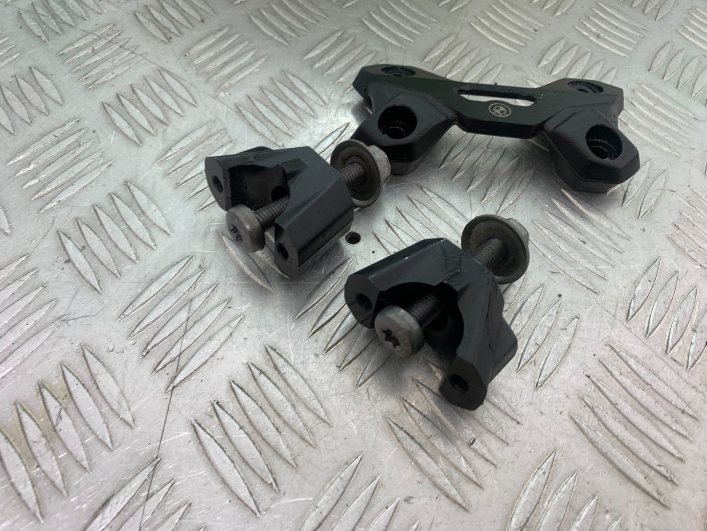 BMW M1000 R HANDLEBAR RISERS YEAR 2023-2024 (CMB1140)