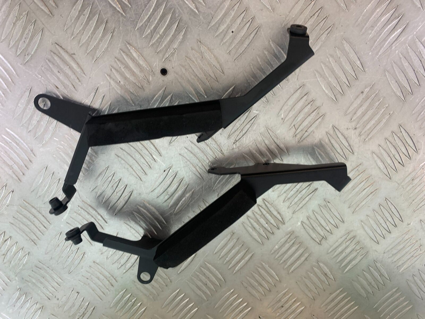 YAMAHA XSR900 XSR 900 LEFT AND RIGHT FRAME BRACKET  YEAR 2021-2022 (CMB1073)