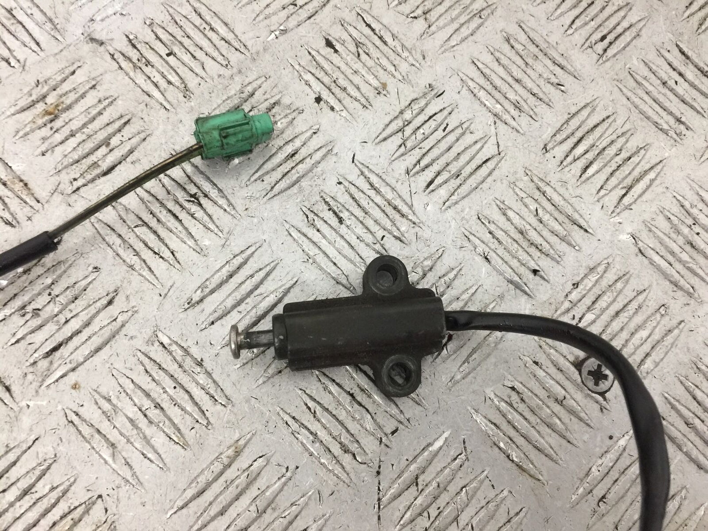 SUZUKI GSF1200 GSF 1200 BANDIT SIDE STAND SWITCH   YEAR 2001-2005 (STOCK 902)