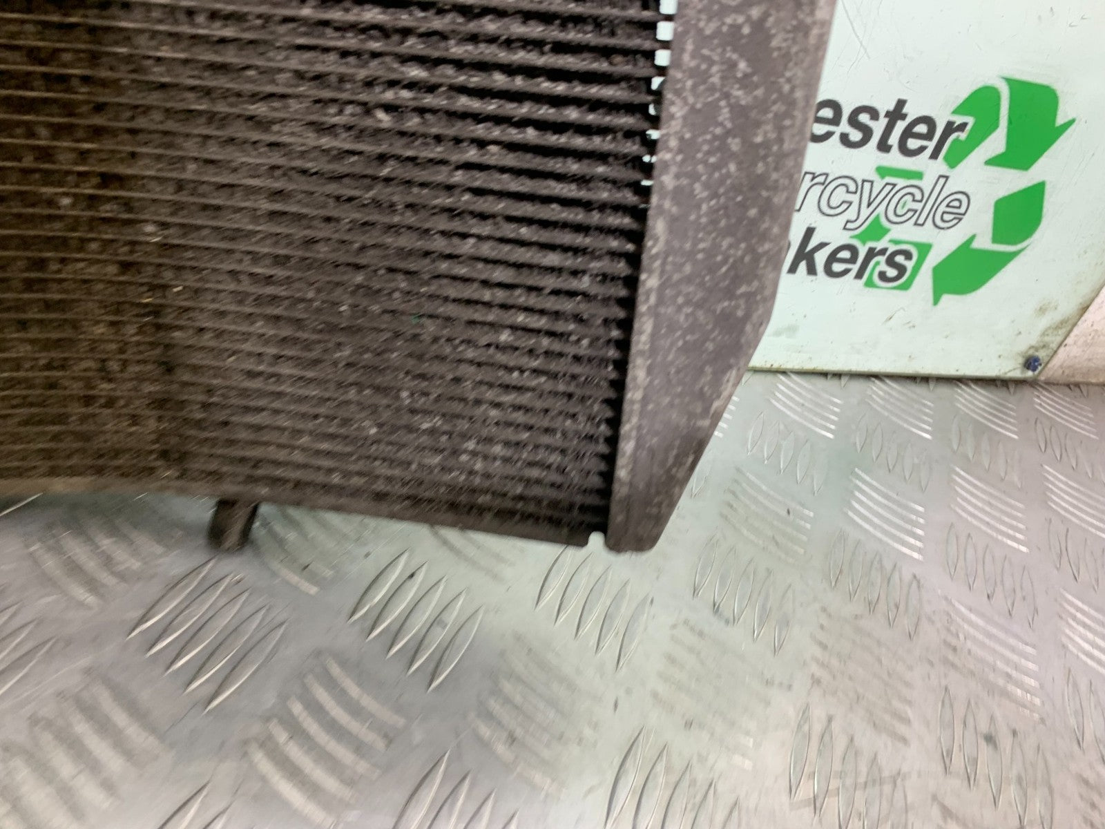 KAWASAKI GTR1400 GTR 1400 RADIATOR YEAR 2007-2009 (CMB1306)