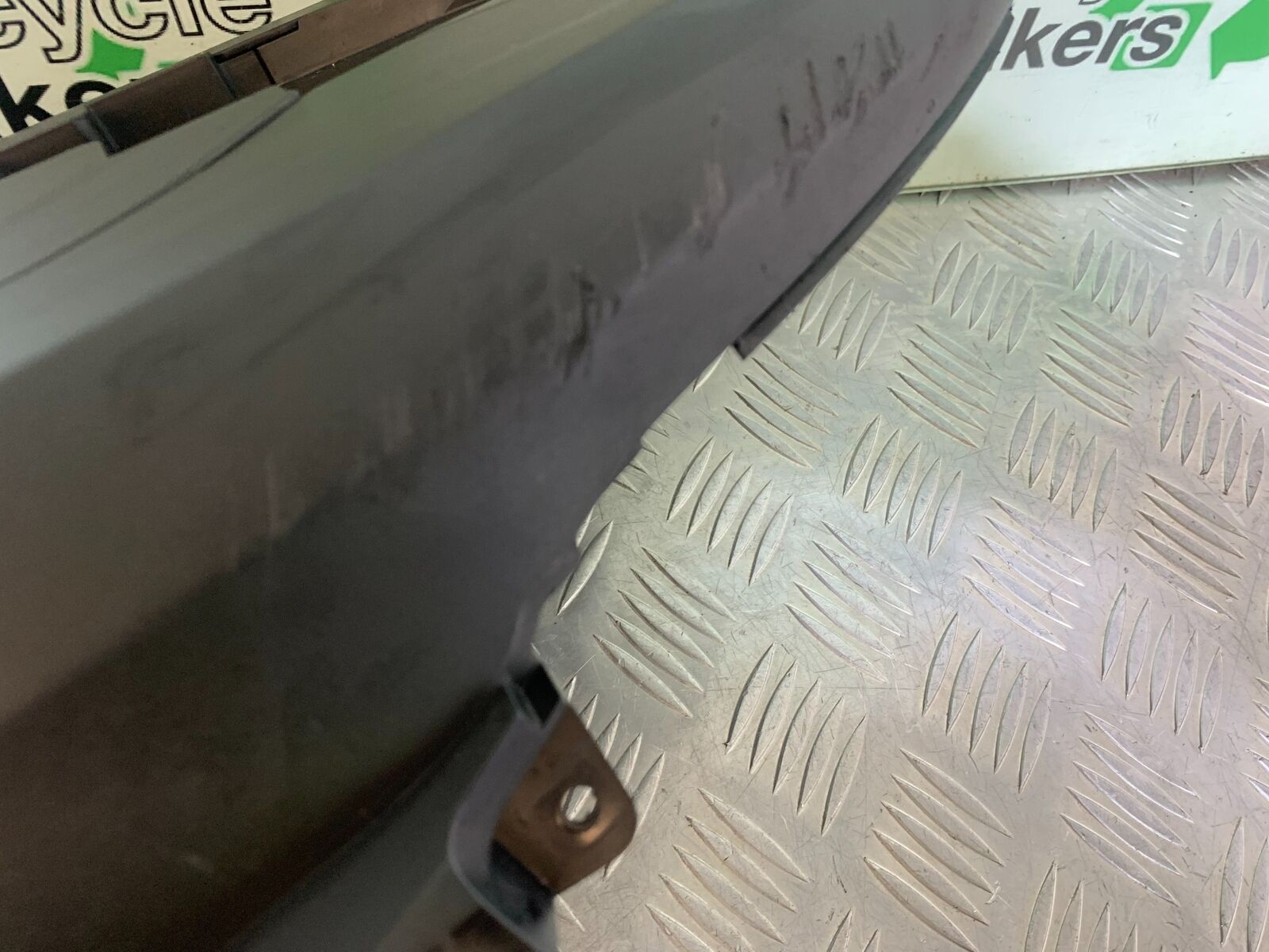 SUZUKI GSX S 1000 GSX-S 1000 UNDERTRAY   YEAR 2016-2019 (CMB1082)