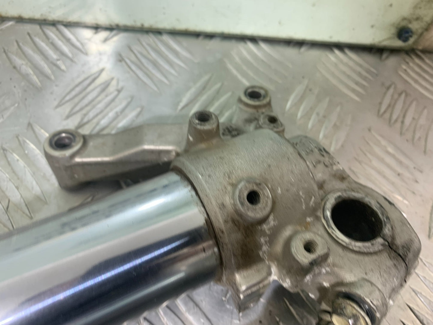 KAWASAKI KXF250 KXF 250 FORKS YEAR 2006-2008 (CMB1309)