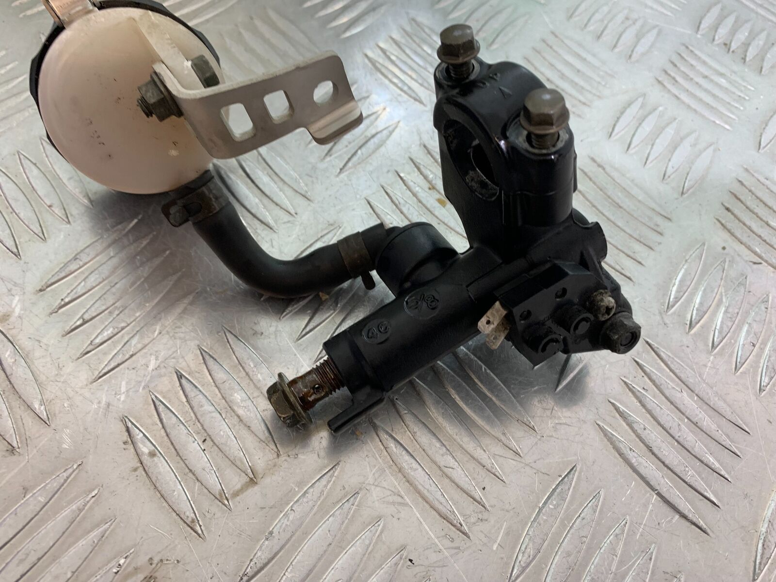SUZUKI SV650 SV 650 FRONT BRAKE MASTER CYLINDER YEAR 2003-2006 (CMB1014)