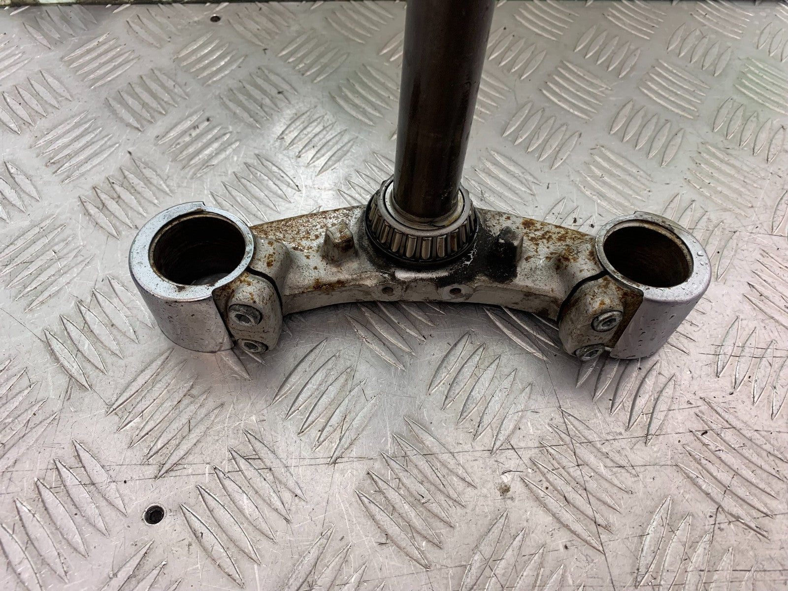 YAMAHA XV1100 XV 1100 VIRAGO BOTTOM YOKE   1990-1999 (CMB1243)
