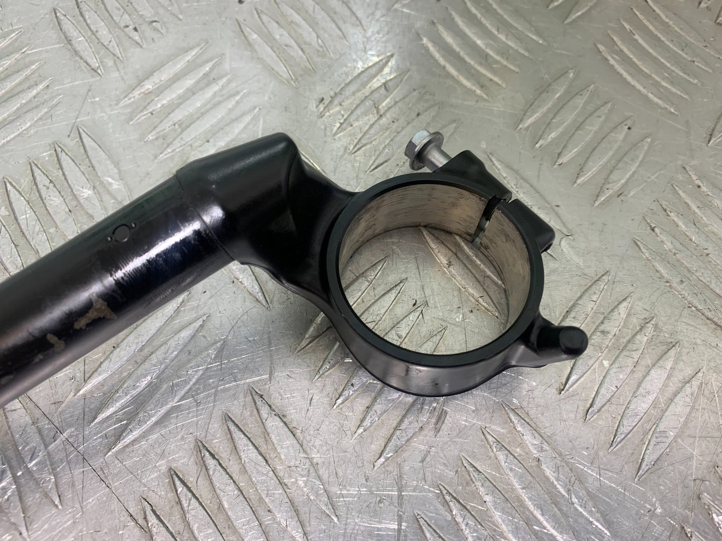 HONDA CBR1000 rr FIREBLADE LEFT HANDLEBAR  YEAR 2012-2016 (CMB1198)