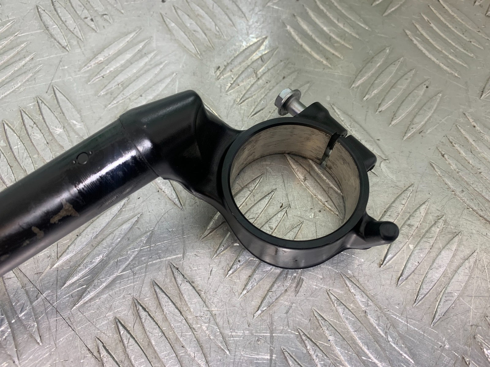 HONDA CBR1000 rr FIREBLADE LEFT HANDLEBAR  YEAR 2012-2016 (CMB1198)