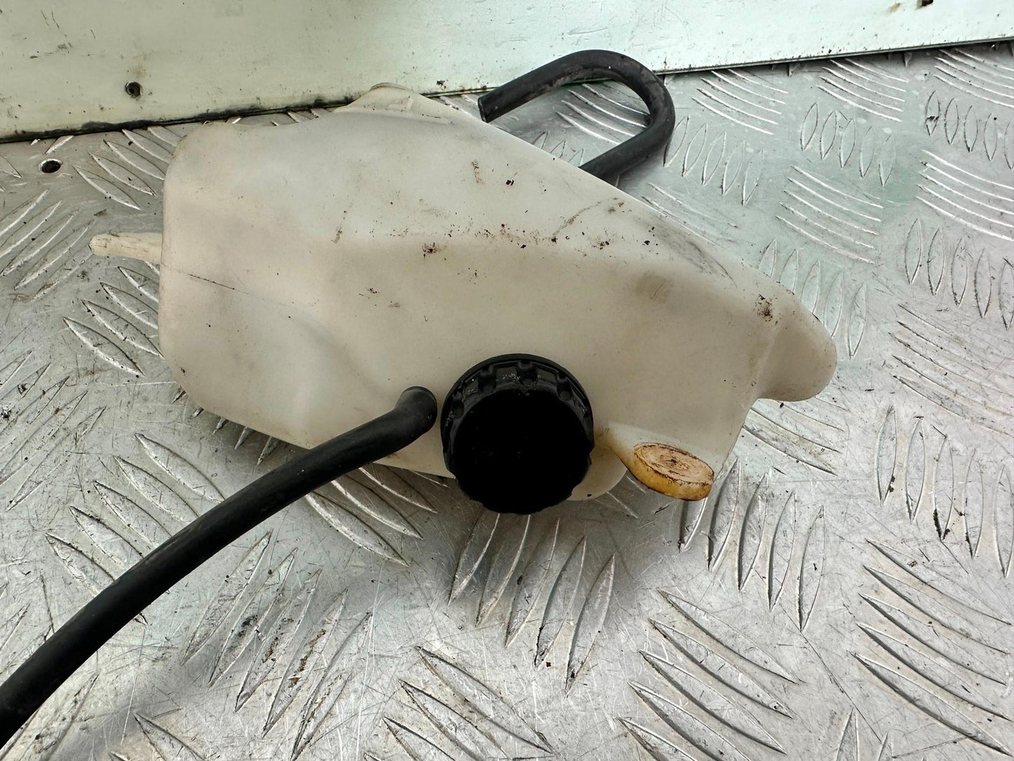 KAWASAKI ER6 F ER6F COOLANT BOTTLE YEAR 2005-2008 (CMB1178)