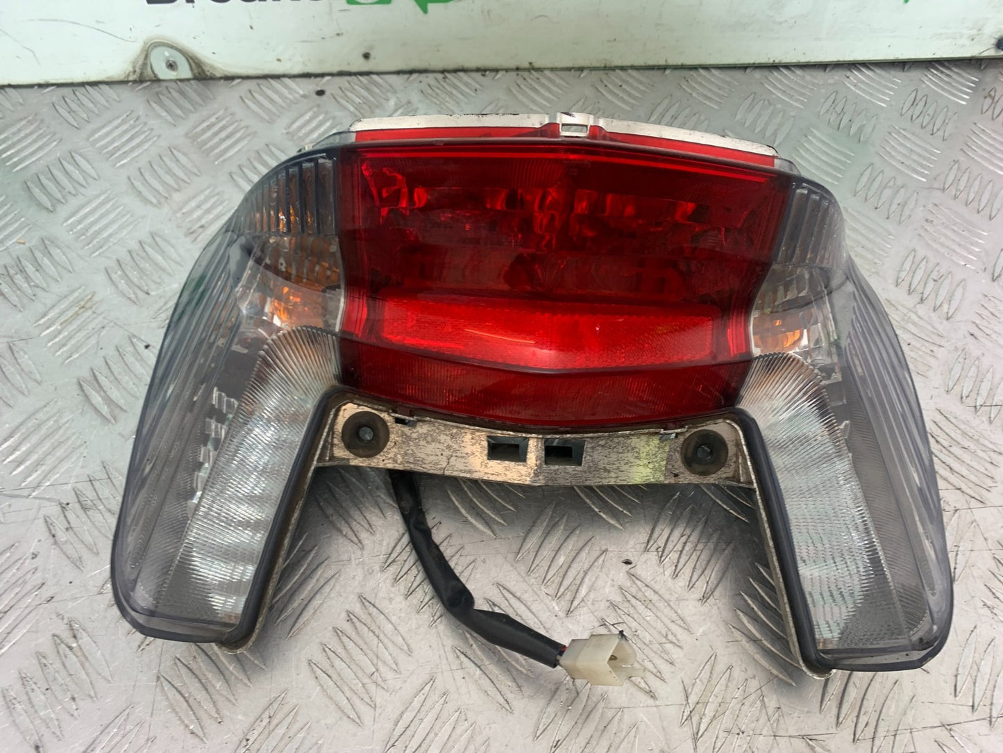 HONDA NT 700 V DEAUVILLE REAR LIGHT  YEAR 2006-2011 (CMB1211)