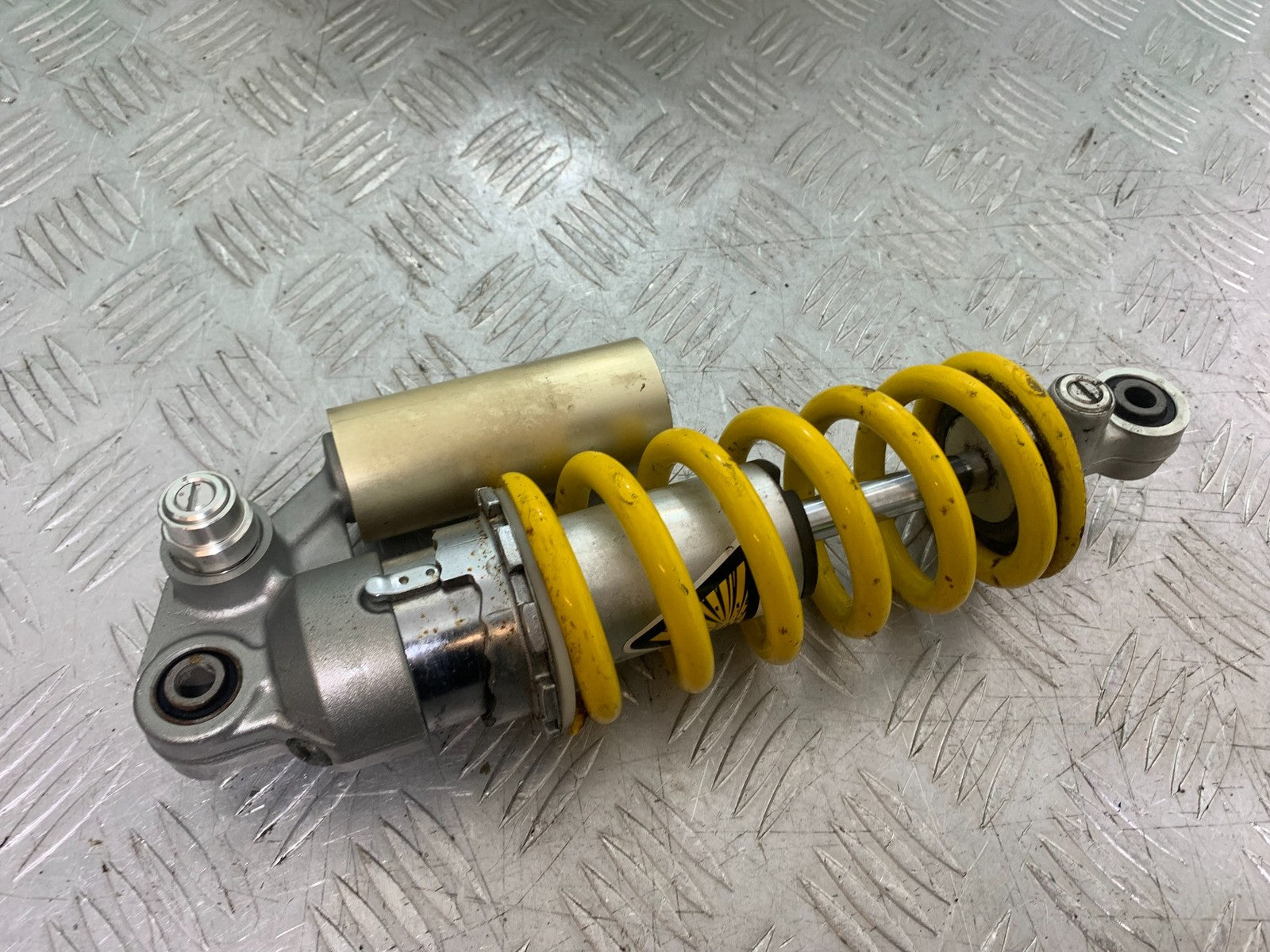 YAMAHA YZF R1 4XV REAR SHOCK  YEAR 1998-99 (CMB1291)