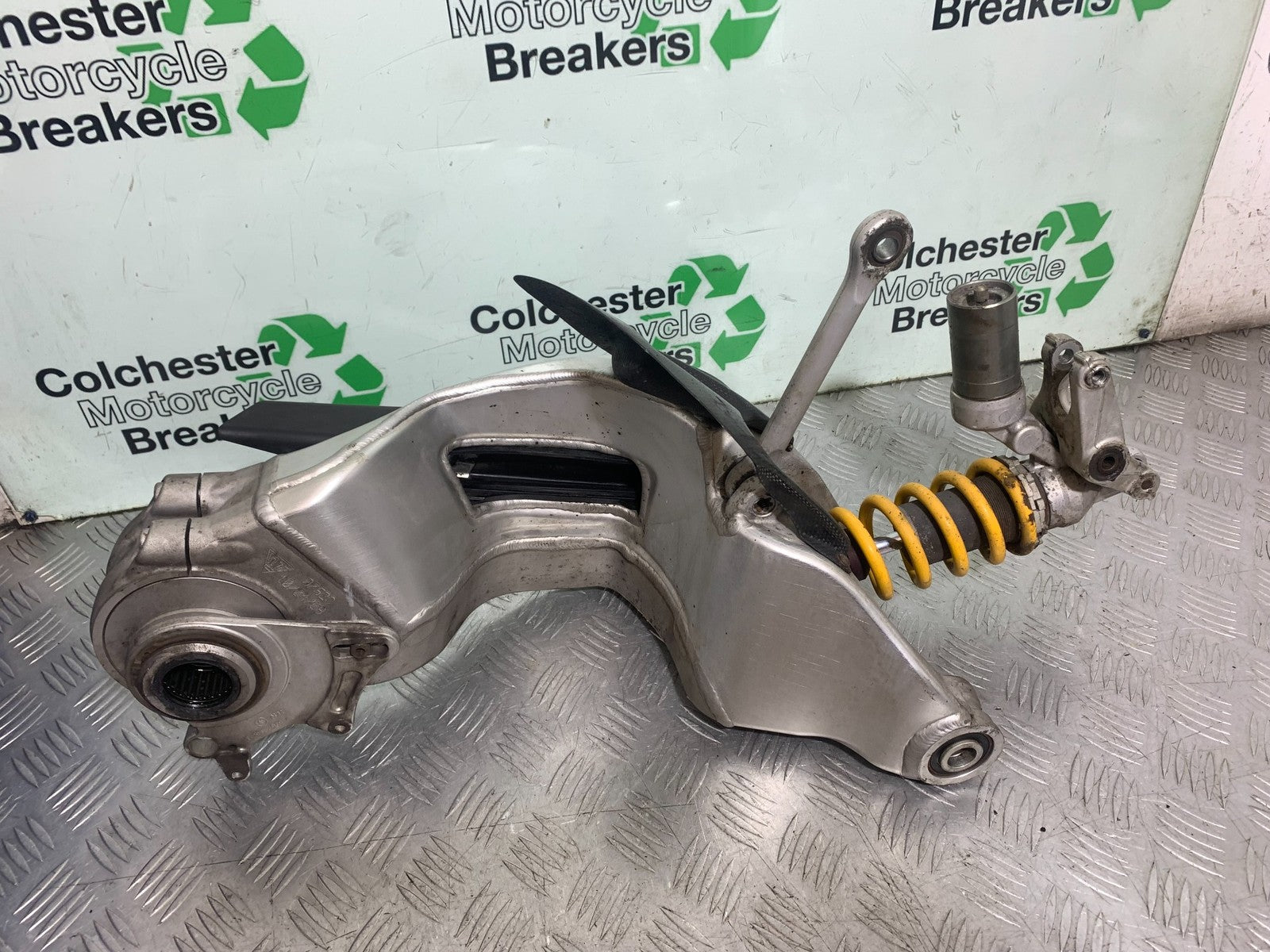 DUCATI 848 SWINGARM SHOCK AND LINKAGE   YEAR 2008-2010 (CMB1323)