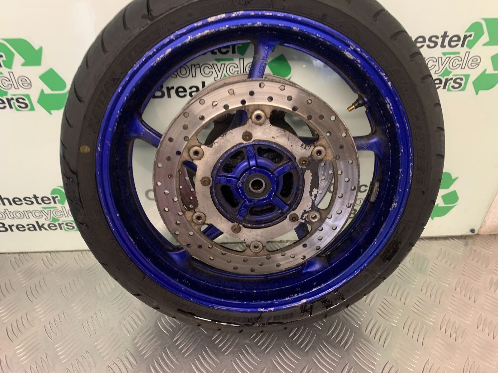 YAMAHA XJ6 XJ6-S FRONT WHEEL   YEAR 2009-2015 (STOCK 991)