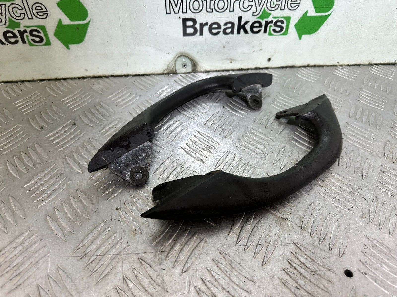 KAWASAKI ER6 F ER6F GRAB RAILS YEAR 2005-2008 (CMB1178)