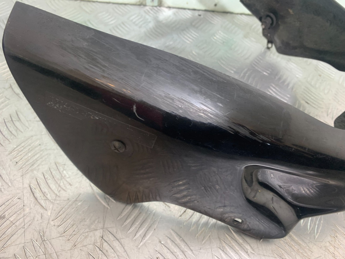 KAWASAKI Z750 Z 750 BELLY PAN  YEAR 2004-2006  (CMB1234)